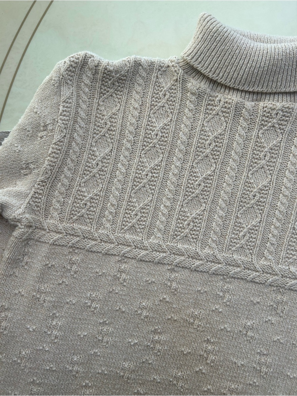 Northern Reflections Women’s Classic Cable Knit Turtleneck Sweater - Cream